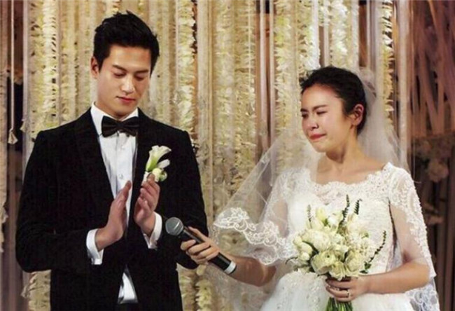 黄晓明|黄晓明保镖身高长相太出众被开除，后获邓超赏识还娶了孙俪经纪人