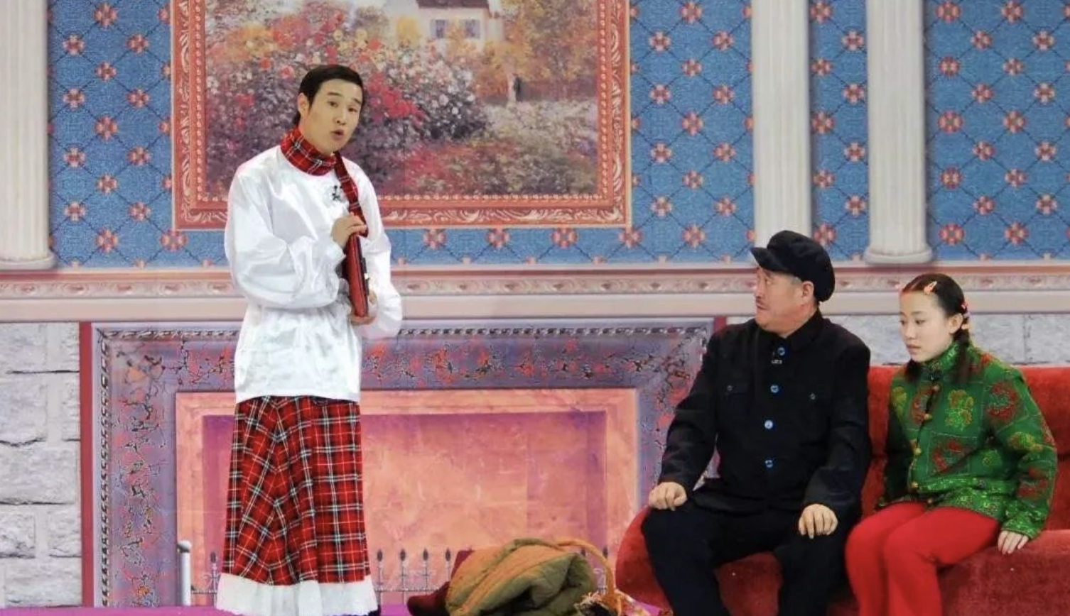 我是愈姑娘|“东北丑角”小沈阳的爆红记和堕落史