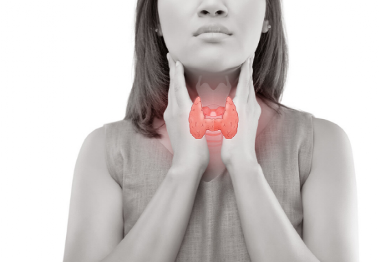 熊猫医学社|32岁女子,嗓子异痛,确诊甲状腺癌,医生怒斥:这“2物”怎能常吃