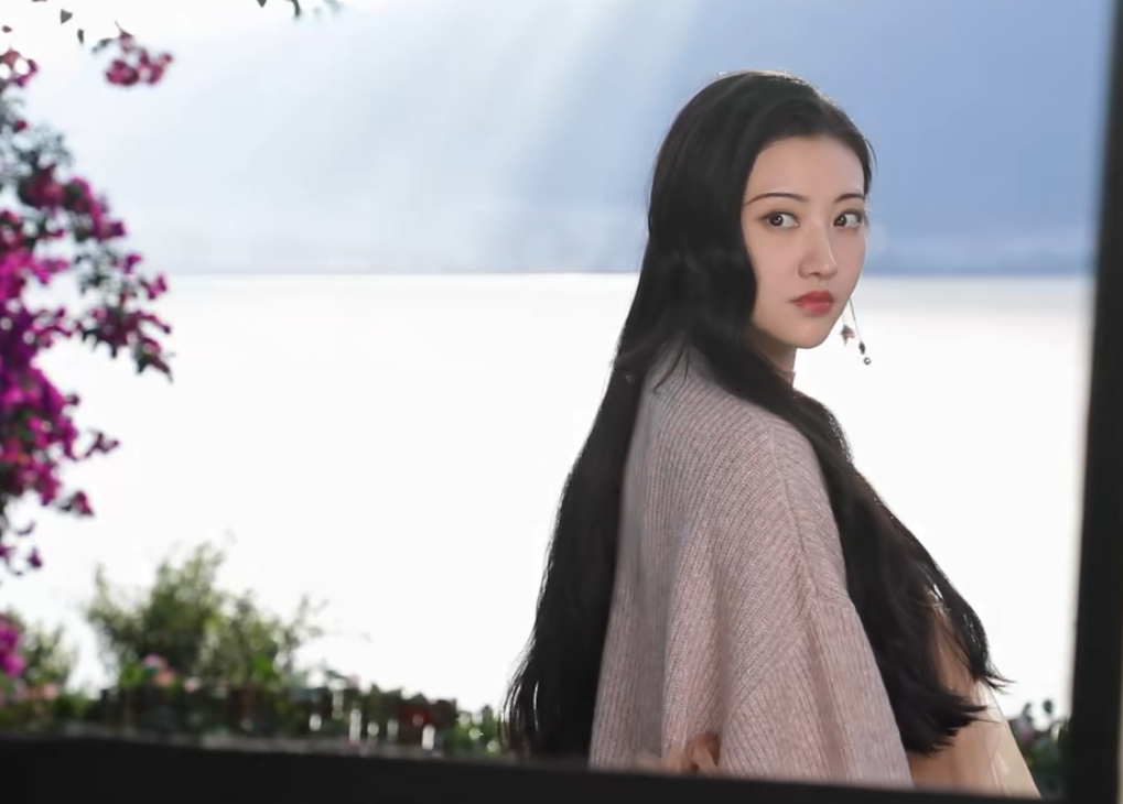 司藤|《司藤》原著：单志刚身后藏有秘密，一直保护秦放只为赎罪