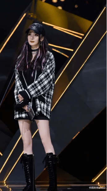 卡莉时尚show|小个子不管穿裙还是穿裤，遵循这3个“原则”，就不会显矮显胖