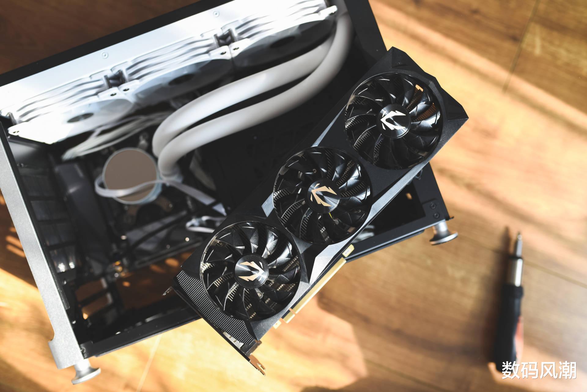 机箱|乔思伯真的贵！？万元轻松装机，说说我为啥用乔家一物i100Pro