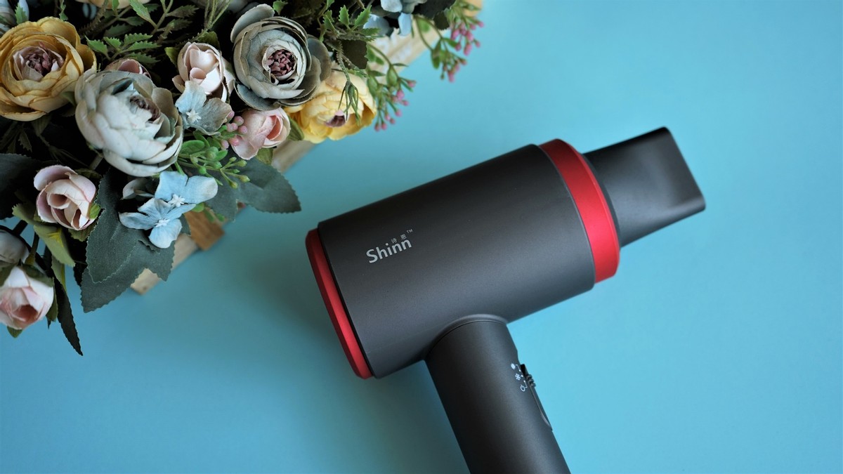 手柄|享受无拘无束的自由-诗恩无线吹风机体验