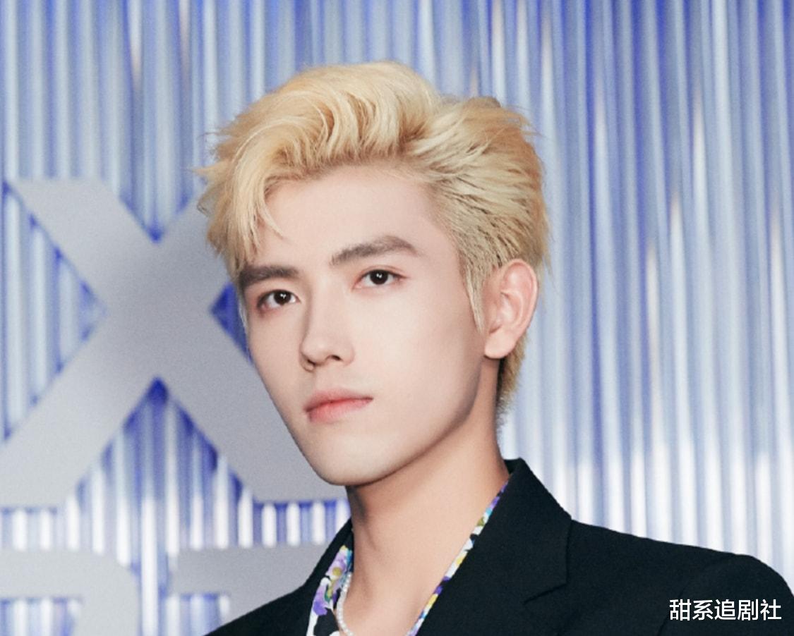 长津湖|两部戏连用亲儿子，最重要的《长津湖》，为何反而选“外人”？