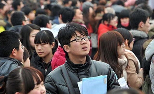 大学|大学毕业后“混得好”的学生，不一定是成绩好的，往往是他们
