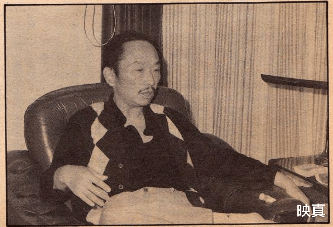 古龙|浪子古龙：下葬时48瓶XO酒陪葬，墓碑上四个大字令人怅然若失