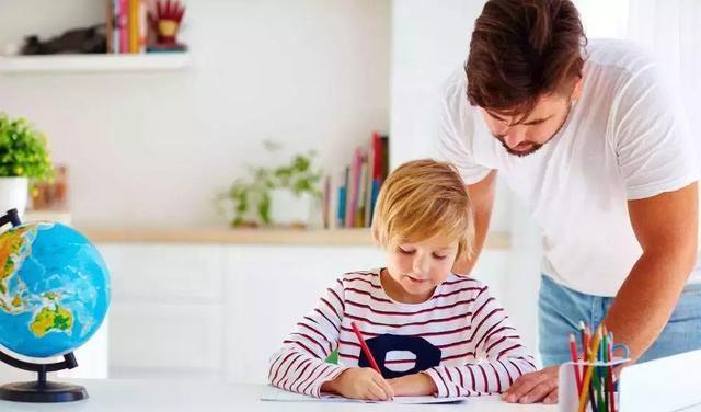 木莲妈谈育|孩子哭闹，想打孩子怎么办？