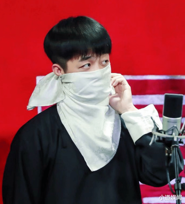 关晓彤|德云社更新节目单，王九龙或被暂停演出，张九龄因祸得福