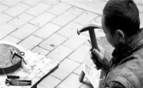 河北 河北修鞋匠杀人案回顾：3年诱杀24名漂亮女子，连人贩子都上了当