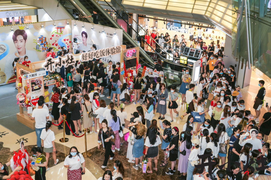 重庆趣生活 重庆最受年轻人喜欢的商场 核心秘诀竟然是他