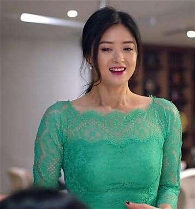 蒋欣|37岁蒋欣瘦身成功，体重90多斤，告别微胖界，表示减肥其实很简单