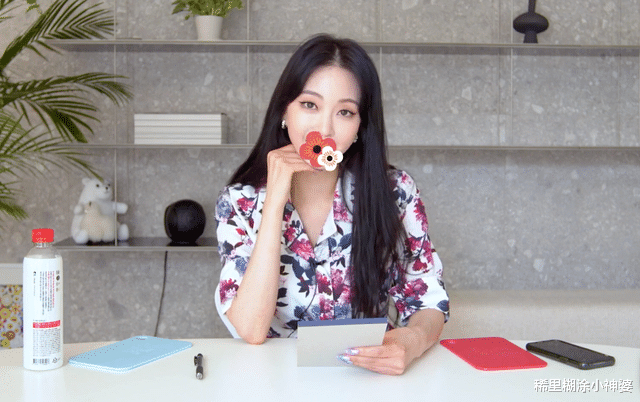 韩艺瑟|当她回应文胸露出事件时，就懂她在见面就点头哈腰的韩娱圈有多敢