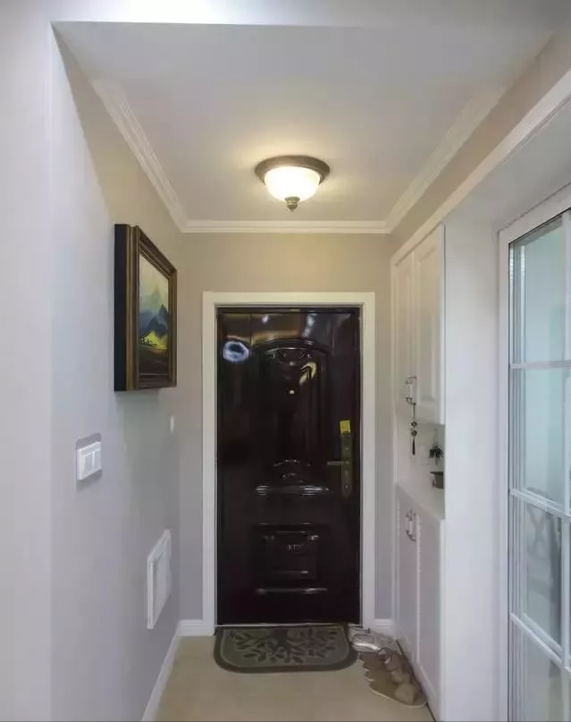 买一楼房子,同事骂我脑子被门“夹”了,完工后天天来找我喝茶