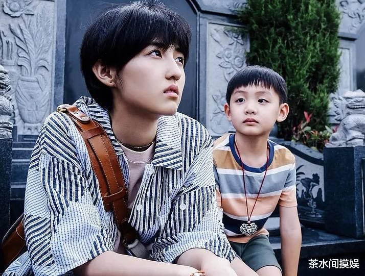 关晓彤|同是“国民闺女”却不同命？有人红成一线，有人差点被观众遗忘