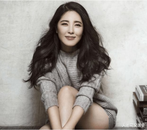 曾黎|45岁曾黎仍是单身，声称不再对爱情有所期待，什么人才能娶她