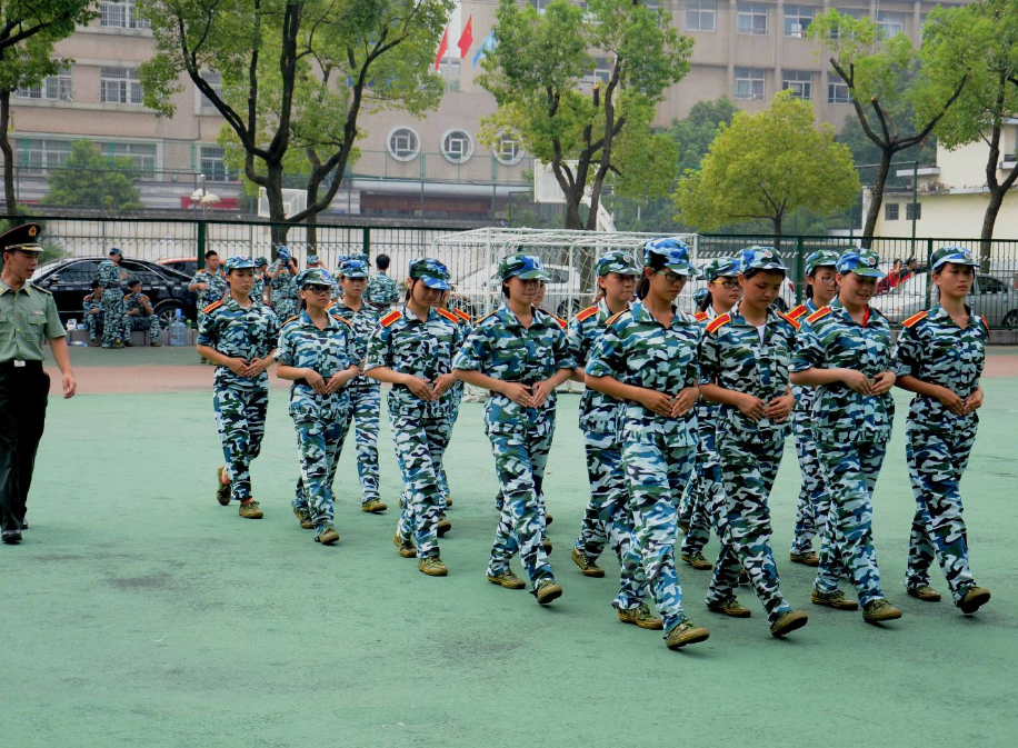 张永|学生军训时，再累也不要当4类人，不然很容易失去“择偶权”