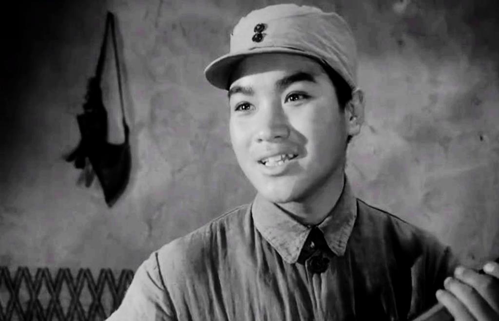 刘烨|影海拾珠：《苦菜花》堪称经典，演冯大娘儿女的几位演员后来怎样