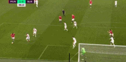 C罗|3-1！英超豪门6场不败，超越热刺，C罗独造两球，主场球迷狂欢