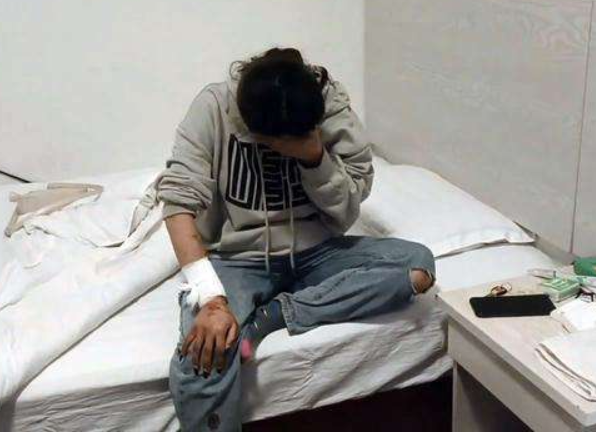 横店|女群演怀孕4次打胎4次，第5次怀孕没钱处理，男友回老家相亲