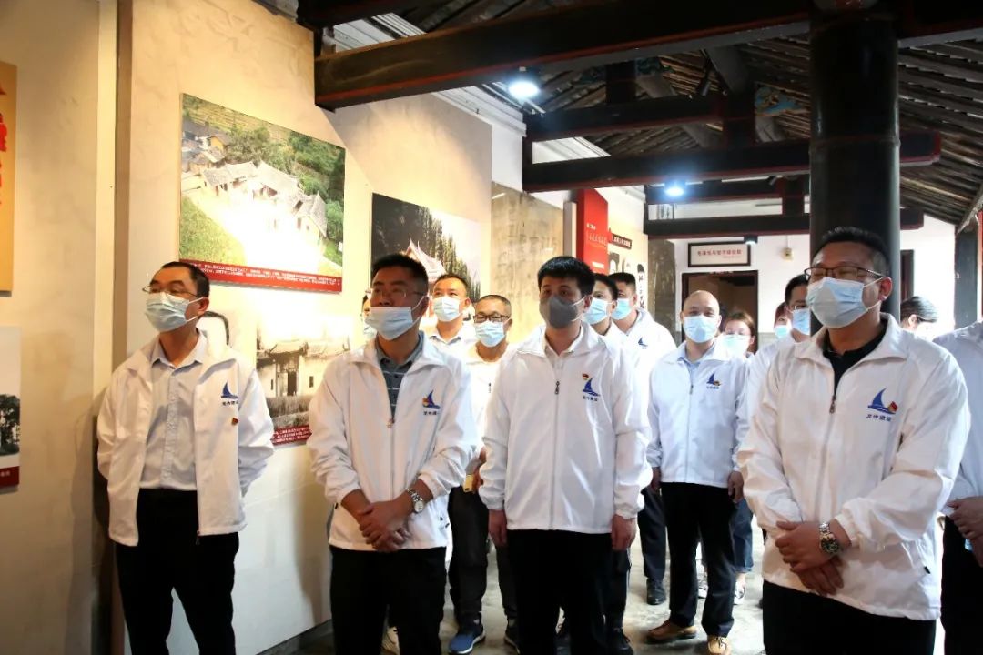 新罗TV 龙传建设集团党总支开展党史学习教育现场学习