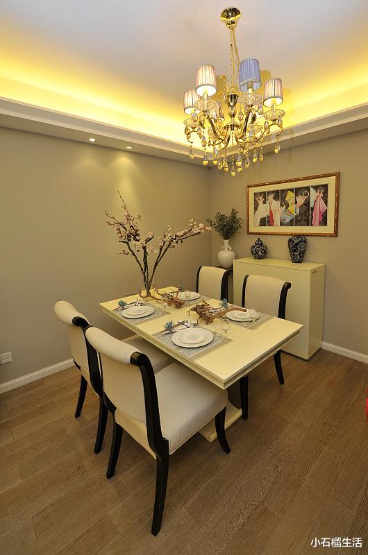 甲醛|每天早晨起来嗓子疼，原来是地板惹的祸，我火速搬出出租屋