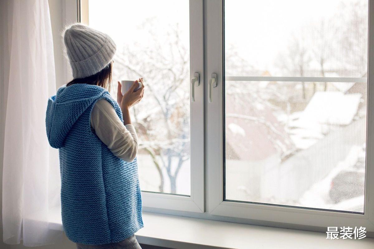 冬天窗户呼呼灌冷风，学会这几招，省钱保暖还实用！
