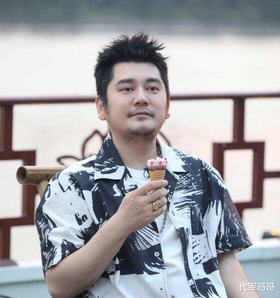 钱枫|盘点8月份曝出丑闻的八大明星,谁最让人意外?