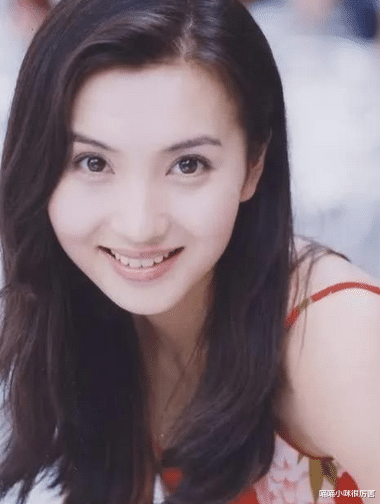 何赛飞|长着一张“风情万种”的脸，情史却出奇干净的7位女明星，人不可貌相