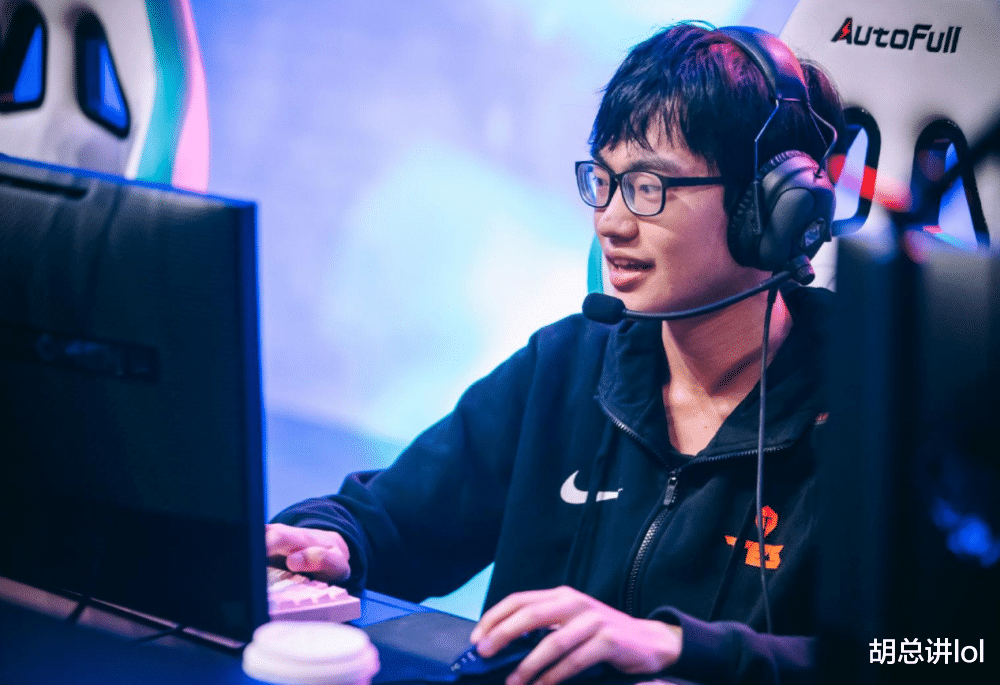 tes战队|LOL:阿水不承认打不过LWX,直言是病了才不玩常规AD,懂得都懂