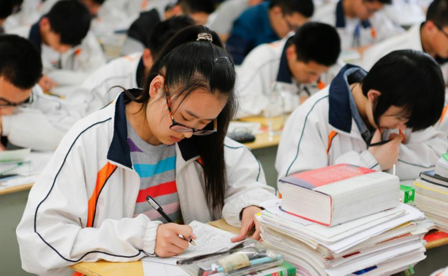 数学|近800名高一新生被退回职高，家长的小聪明被识破，教育怎能走捷径