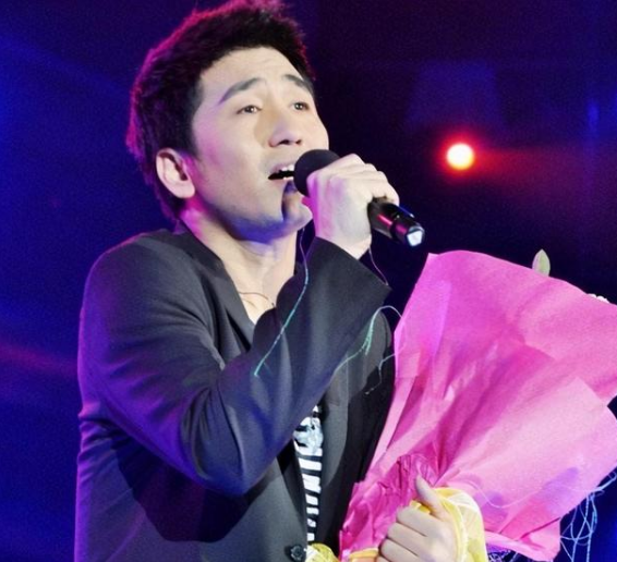 红星新闻|49岁“暗香”沙宝亮：娶“苏麻喇姑”，如今已成人生赢家