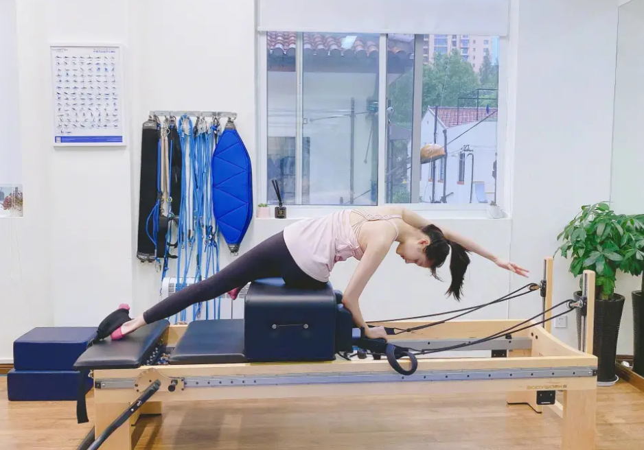 关晓彤|关晓彤体重仅90斤，公布减脂方法后，网友：不愧是女明星