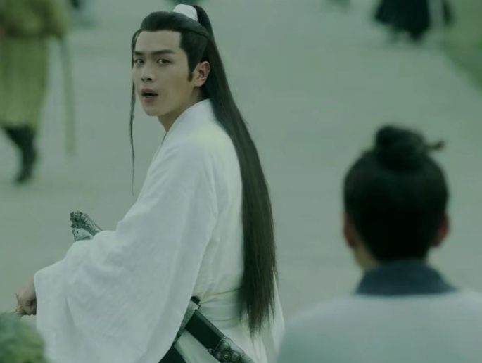 肖战|肖战热血大剧成黑马，播放1天全网热度第一，熬夜追6集完全不够看