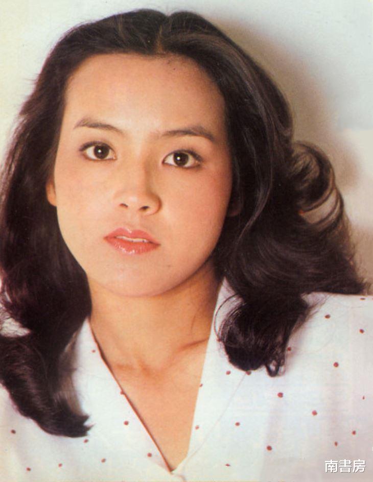 荒木由美子|小鹿纯子：日本人气女神，曾是一代人的回忆，44岁被马云请来中国