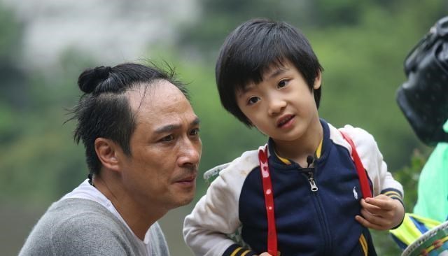 芒果台|他曾是“古惑仔老爸”，为了儿子手撕芒果台，如今儿子的疤还在