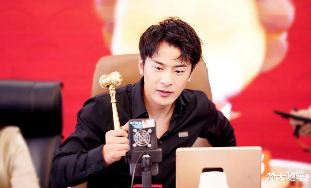 杨蓉|大骂快手限制其流量，怒斥抖音宣传其负面，带货王辛巴为何如此狂妄？