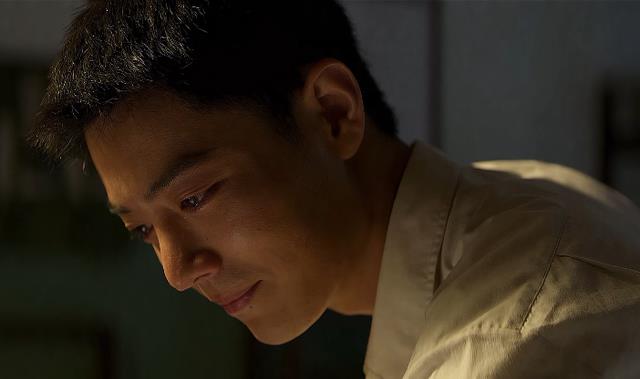 黄景瑜|同样演军人哭戏，黄景瑜、肖战、张译、王宝强放一起，差别出来了