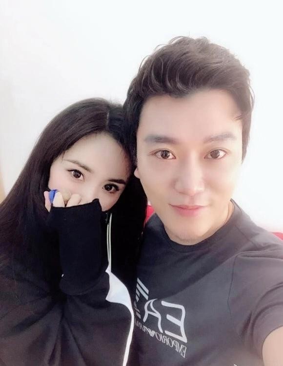 杨幂|杨幂新恋情曝光？与神秘男相识5年合影颇多，男方多次甜蜜表白