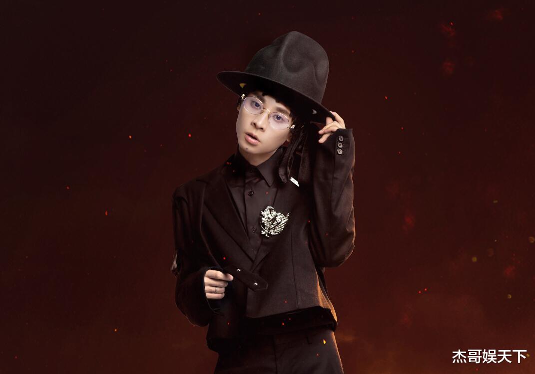 电影骑士|陈小春和GAI都是“哥”，但一个是“真大哥”，一个是“装大哥”