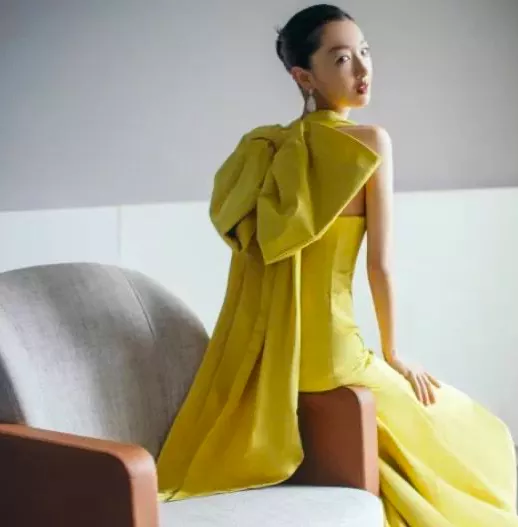 佟丽娅|不得不怀疑，她又怀孕了？