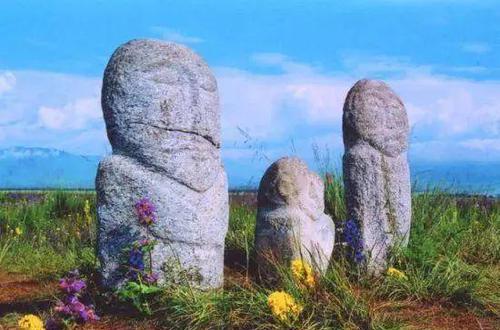 舜网 新疆有太多的未解之谜，新疆的死亡禁地之谜和罗布泊大耳朵之谜你听说过吗？