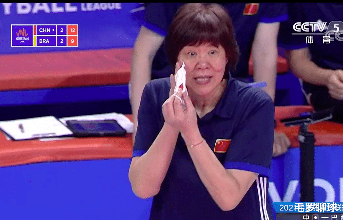 张常宁|CCTV全国直播,中国女排3-2绝杀巴西!张常宁36分郎平忘情欢呼