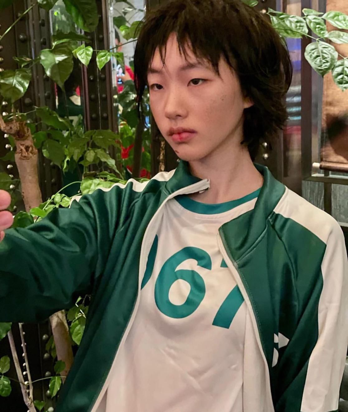 杨幂|小S一家可塑性真强！神还原鱿鱼游戏的角色，让人鸡皮疙瘩都起来