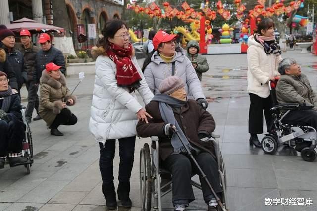 延迟退休 延迟退休真的来了？这2种退休方案被提及，它最受网友支持？