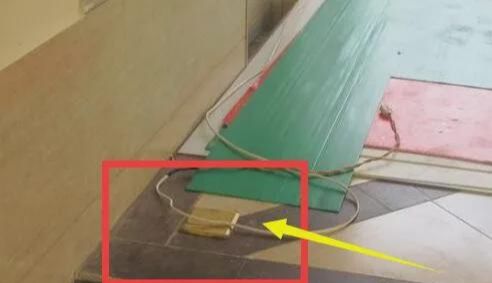 家里装修别再这样装插座了,太坑业主钱了,我家就吃过亏!