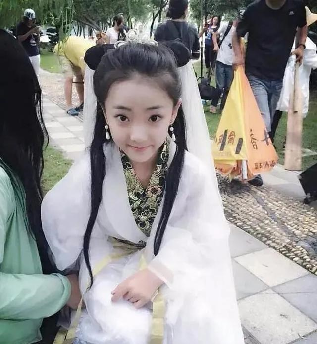 日剧|10位童星长大后变模样，小叮当上征婚节目，小屠苏的古装被全网嘲