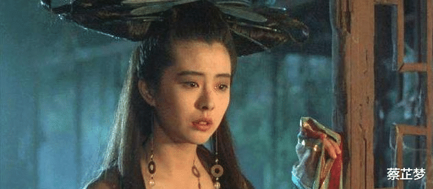 王祖贤|深圳:街头出现卖鱼“王祖贤”,工作赚钱贴补家用,网友表示:娶了她