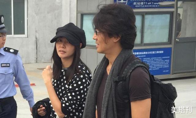 美搭刊|关心妍生日郑伊健夫妇现身，47岁蒙嘉慧素颜，眼角纹抬头纹很真实