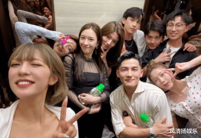 张惠妹|《心动4》罗悦嘉分手不足30天，就与新欢牵手逛画展，速度太快了