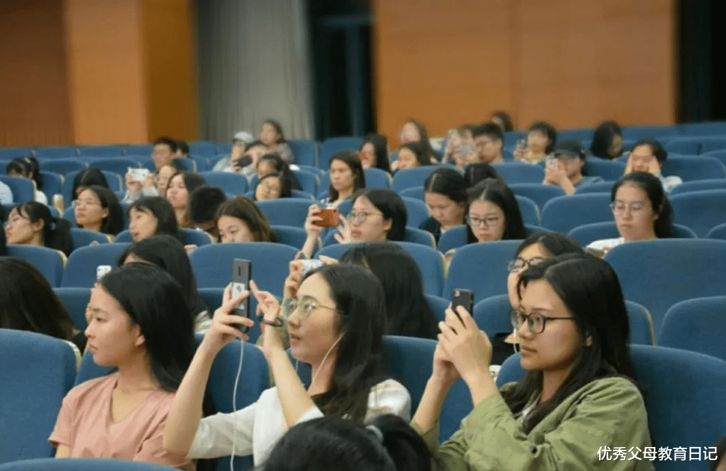 考研|“新型啃老”兴起，学生披着“勤奋”的外衣，家长误以为很努力